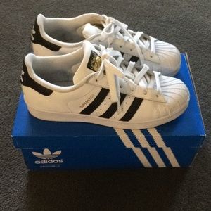 Adidas Superstars